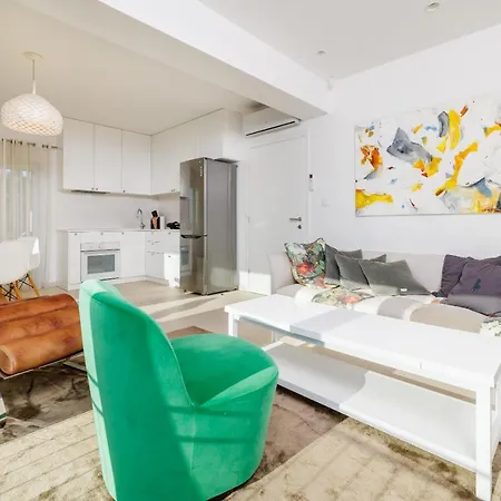 Lux House With Jacuzzy Holiday home *